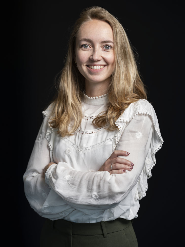 Suzanne Lodder
